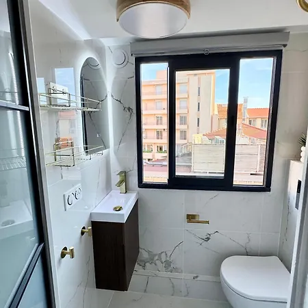 Place Massena - Small Peaceful Haven Apartmán *