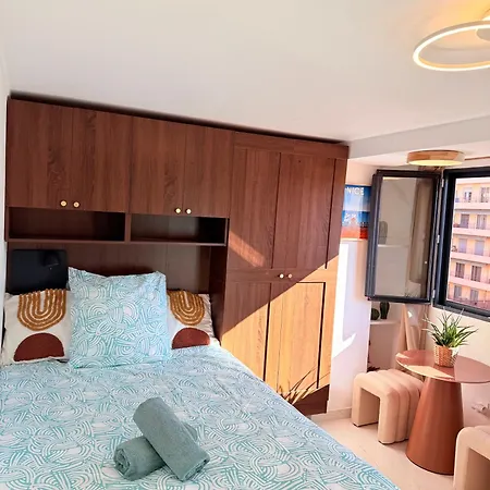 Appartement Place Massena - Small Peaceful Haven *